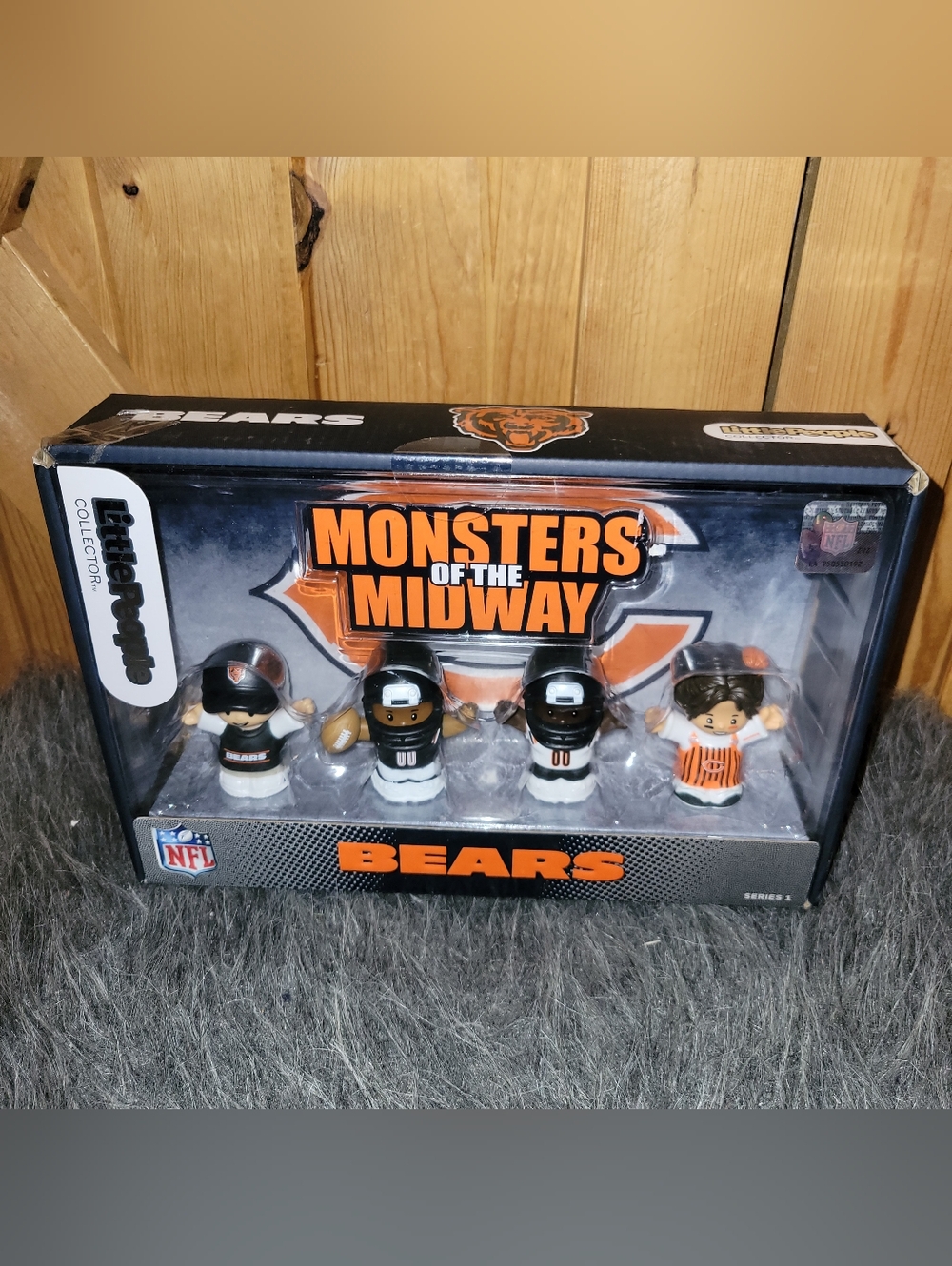 Fisher Price Little People Monsters of the Midway Chicago Bears 4pc